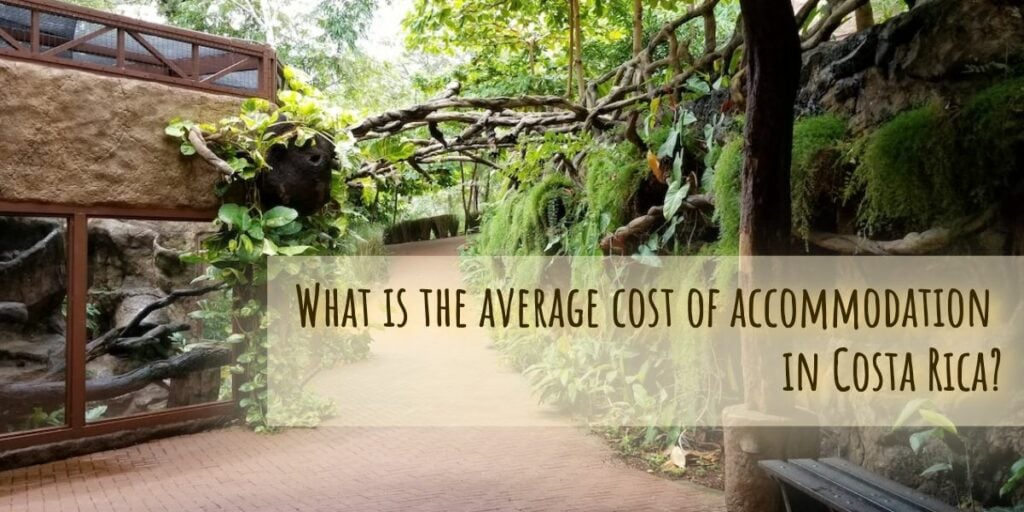 What is the average cost of accommodation in Costa Rica